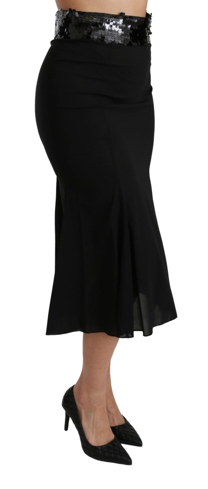 Elegant black skirt with high waist and sequins