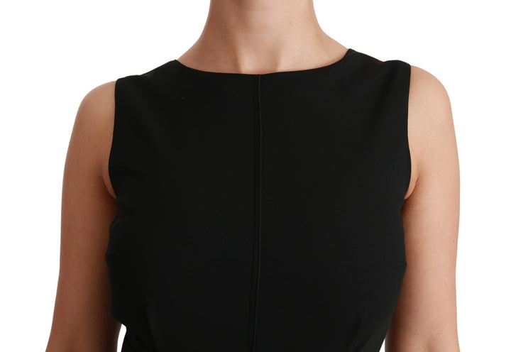 Elegant knee-length sheath dress in black