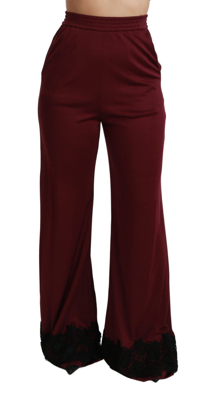 Schwarze Hose mit hoher Taille und weitem Bein aus Spitze in Maroon