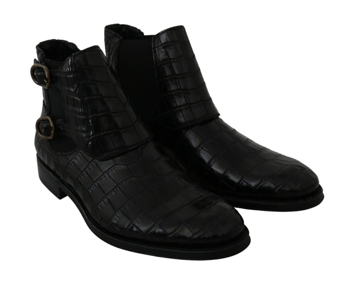 Elegant Derby brogue boots made of exotic leather