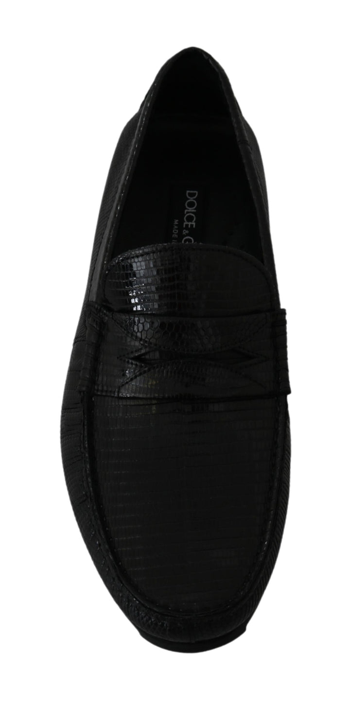Exquisite loafers made of black lizard leather