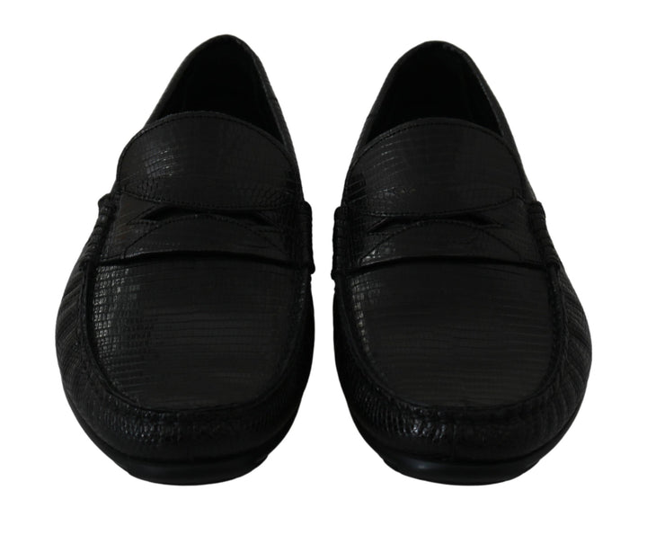 Exquisite loafers made of black lizard leather