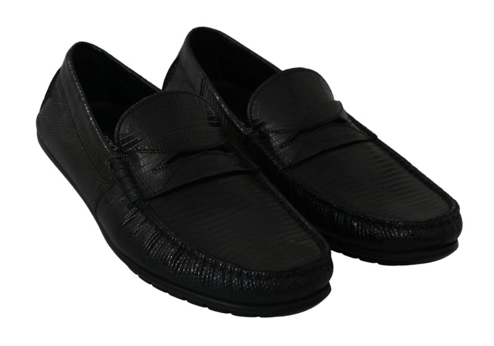Exquisite loafers made of black lizard leather