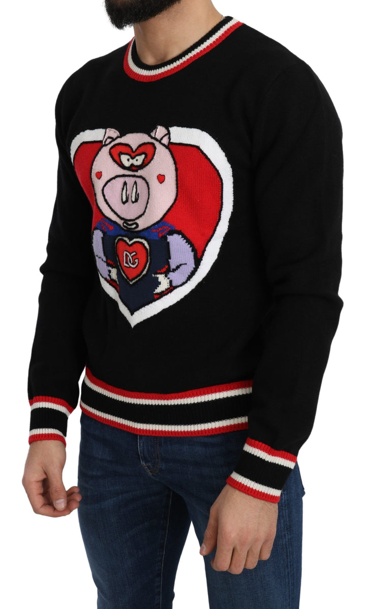Elegant round-neck sweater made of black cashmere