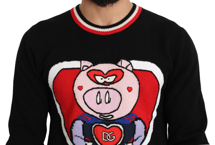 Elegant round-neck sweater made of black cashmere