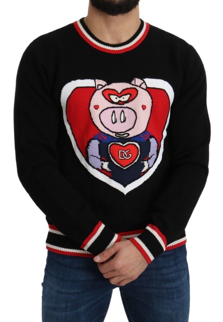 Elegant round-neck sweater made of black cashmere