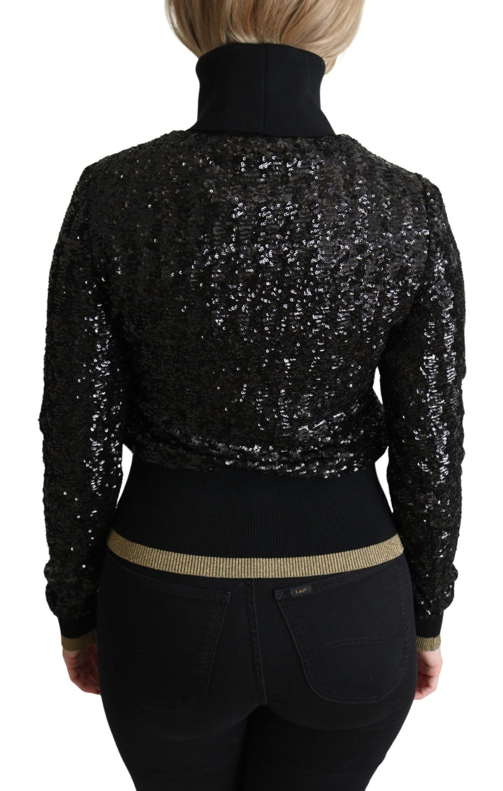 Elegant turtleneck sweater with sequins