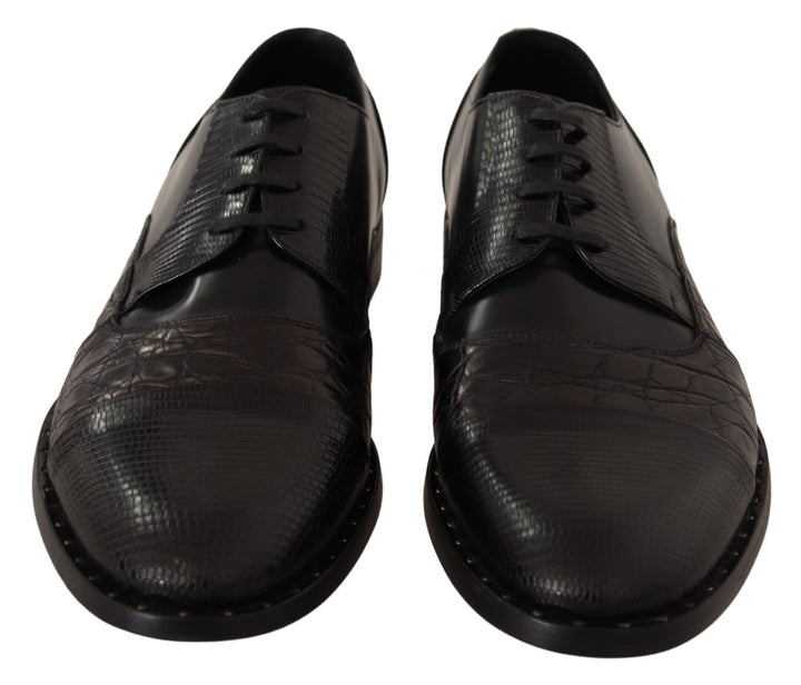 Elegant black Derby Oxford Wingtips