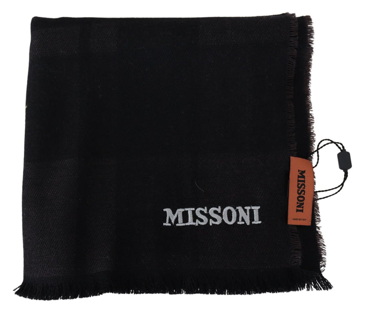 Elegant black wool scarf with logo embroidery