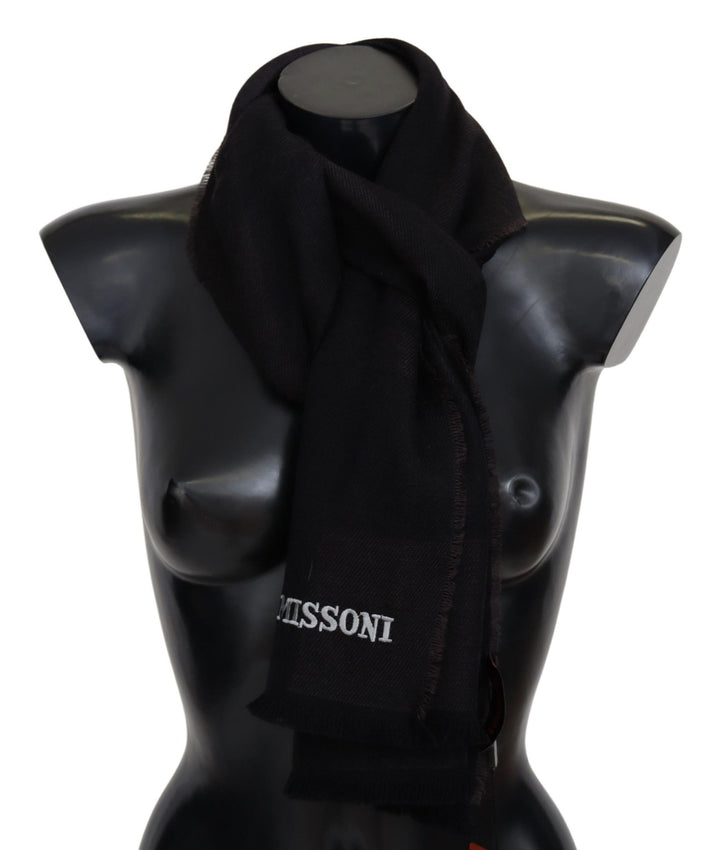 Elegant black wool scarf with logo embroidery