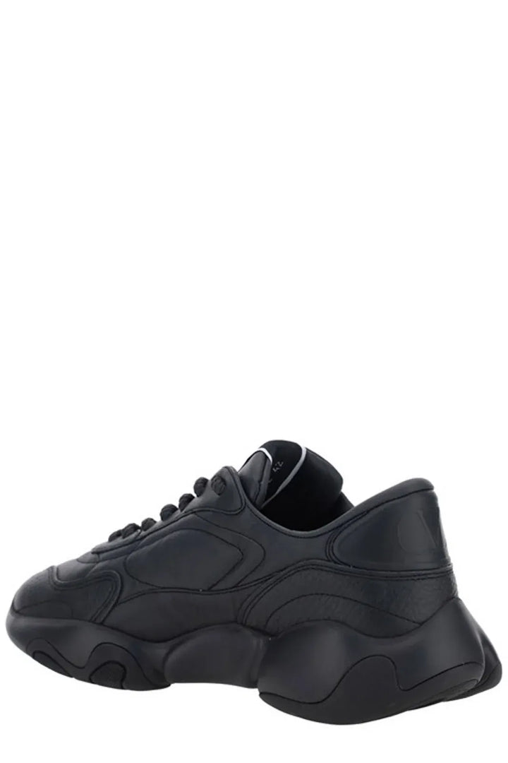 Erhöhte Eleganz Low-Top Leder-Sneakers
