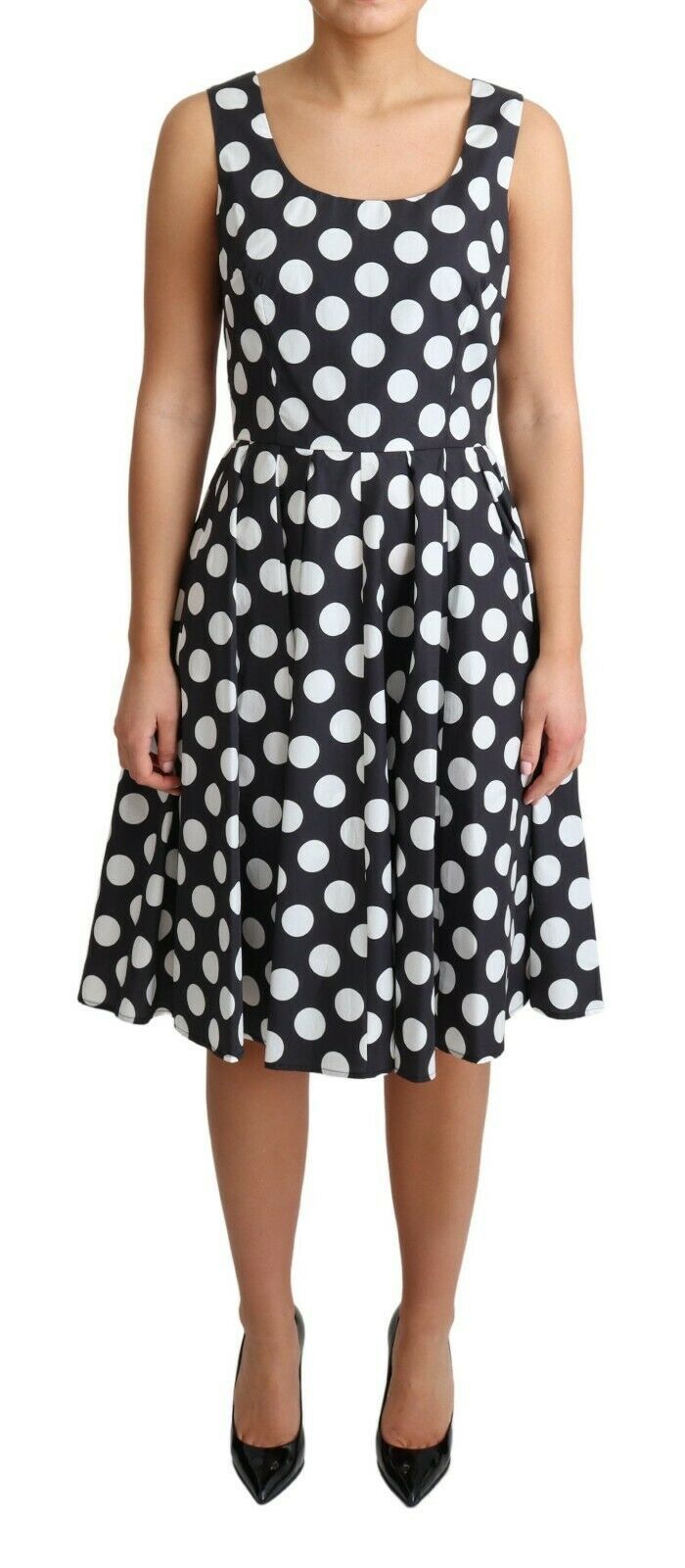Polka dot sleeveless A-line dress