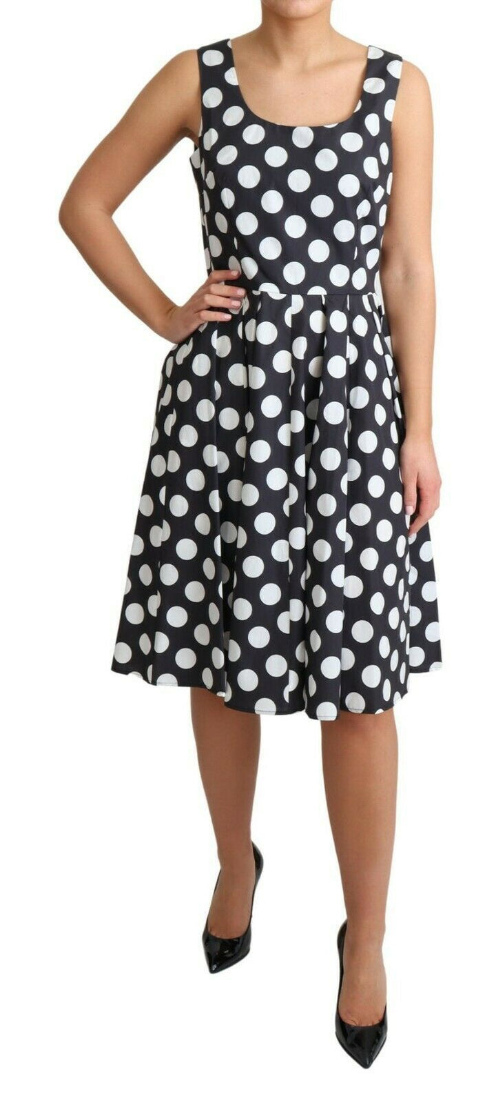 Polka dot sleeveless A-line dress