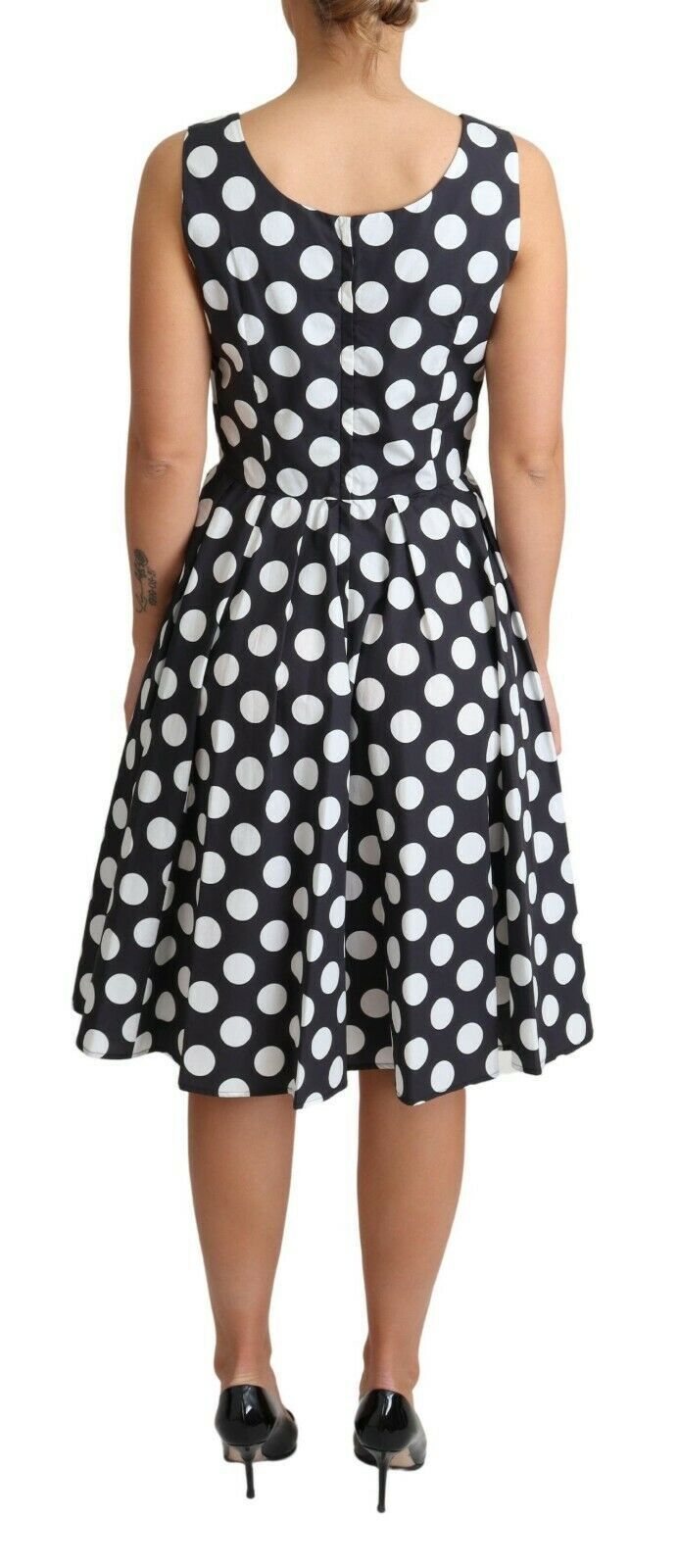 Polka dot sleeveless A-line dress