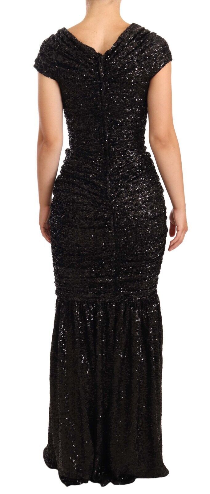 Elegant black sequin dress with open shoulders