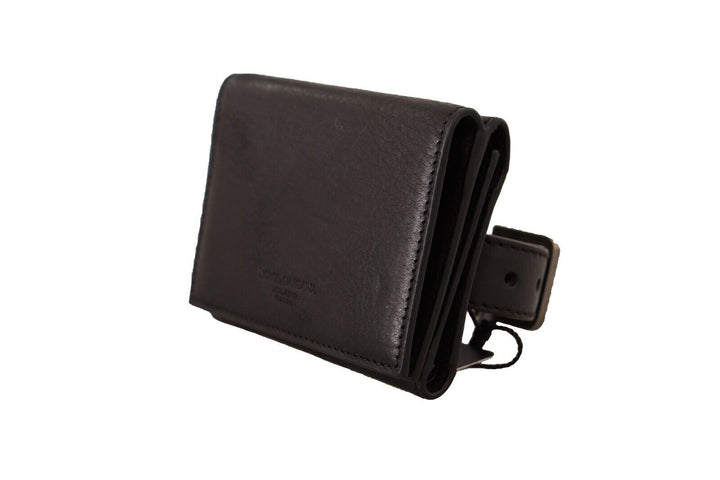 Elegant trifold leather multi-kit accessory