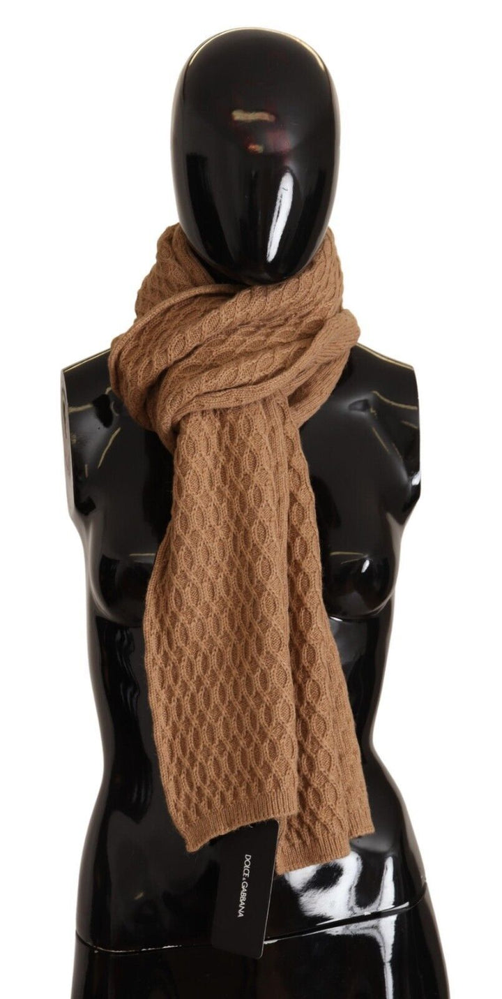 Dunkelbrauner Wickelschal gestricktes Camel-Tuch