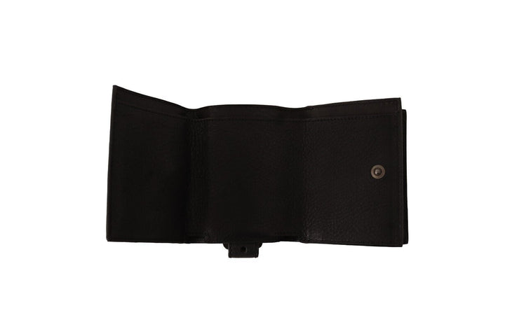 Elegant black leather trifold multi kit