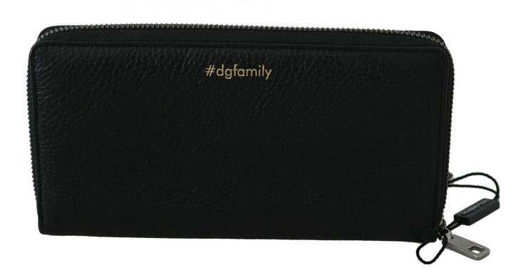 Chic wallet made of black and red leather