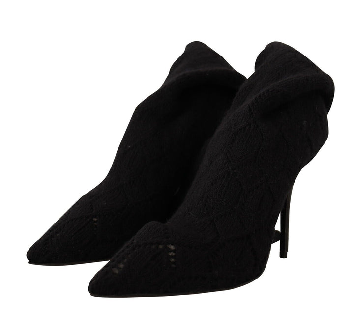 Schwarze Stretch-Socken Kniestrümpfe Schuhe