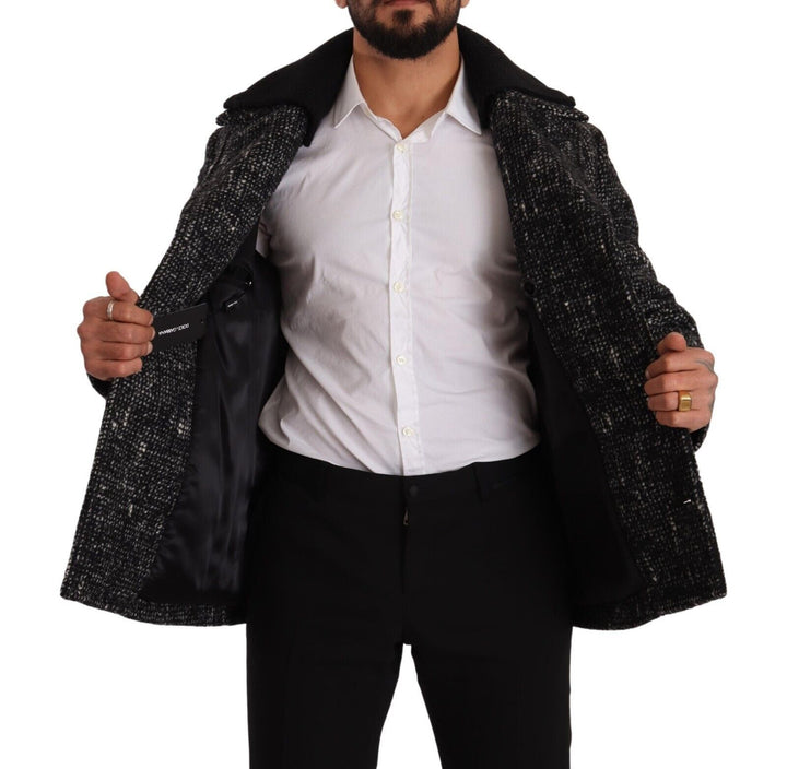 Chic double-breasted wool blend coat