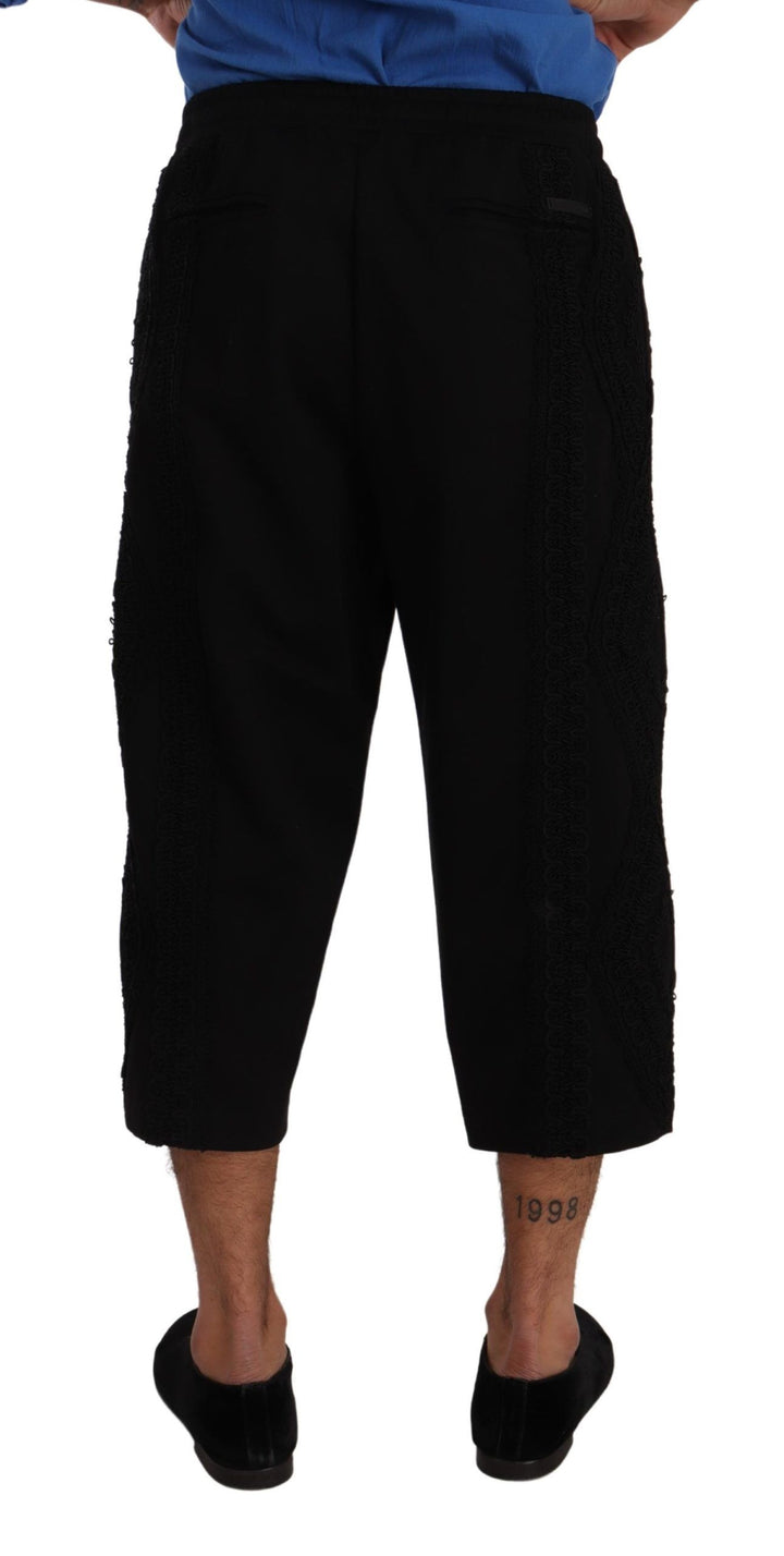 Schwarze Torero-Hose aus Baumwolle mit kurzen Hosenbeinen