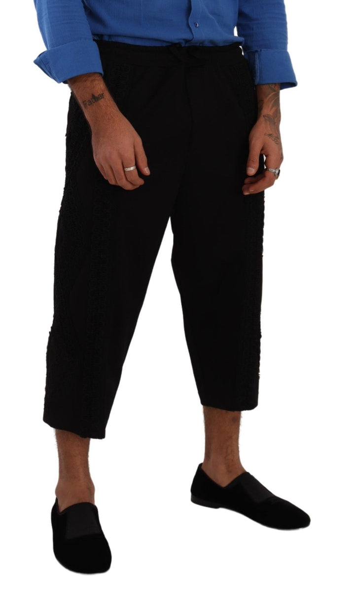 Schwarze Torero-Hose aus Baumwolle mit kurzen Hosenbeinen
