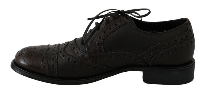 Braune Leder Wingtip Derby Formelle Schuhe