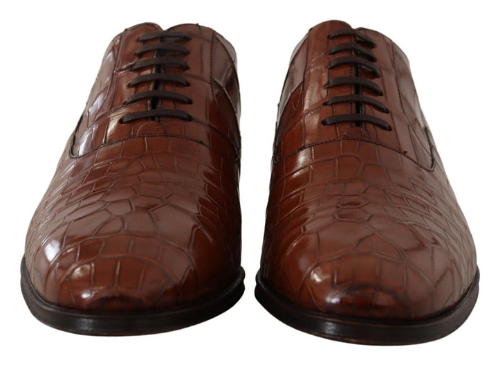 Elegant formal shoes made of exotic crocodile leather