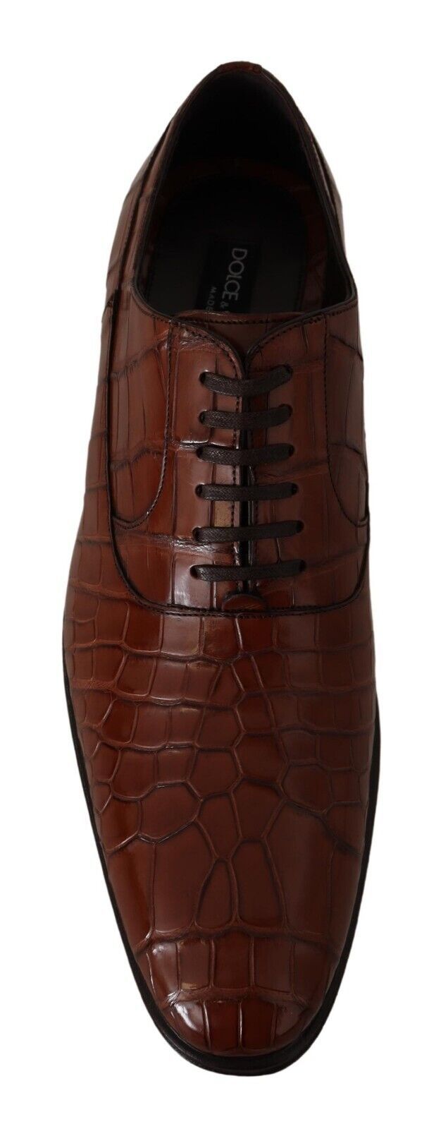 Elegant formal shoes made of exotic crocodile leather