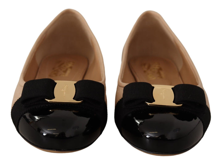 Elegante gesteppte Lederflats - schickes zweifarbiges Design