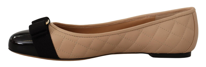 Elegante gesteppte Lederflats - schickes zweifarbiges Design