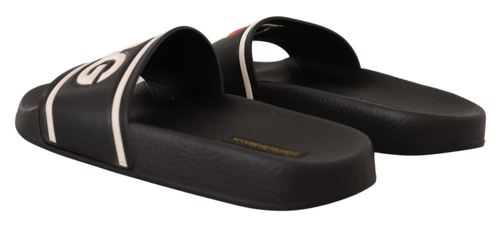 Elegant black leather sandals for her