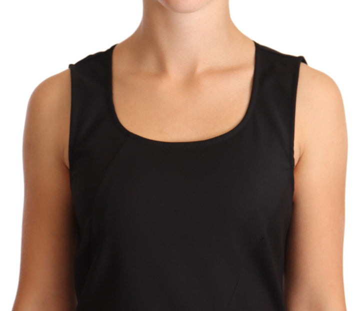 Elegant sleeveless sheath dress for knee-length