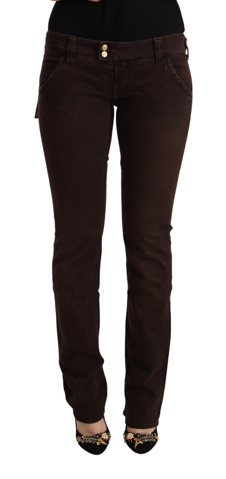 Braune Baumwoll-Stretchjeans mit niedriger Taille und schmaler Passform aus Denim