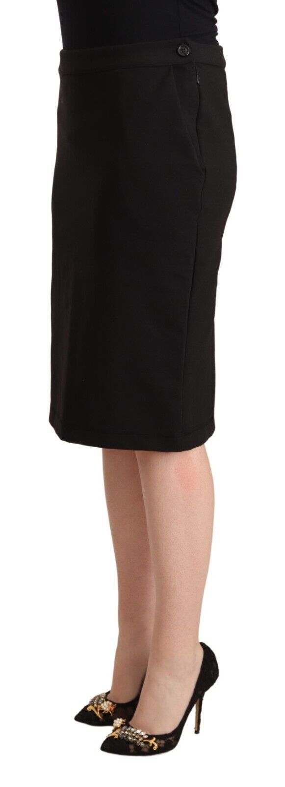 Chic black knee-length pencil skirt