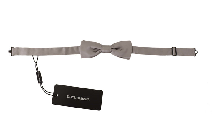 Elegant silver silk bow tie for the sophisticated evening