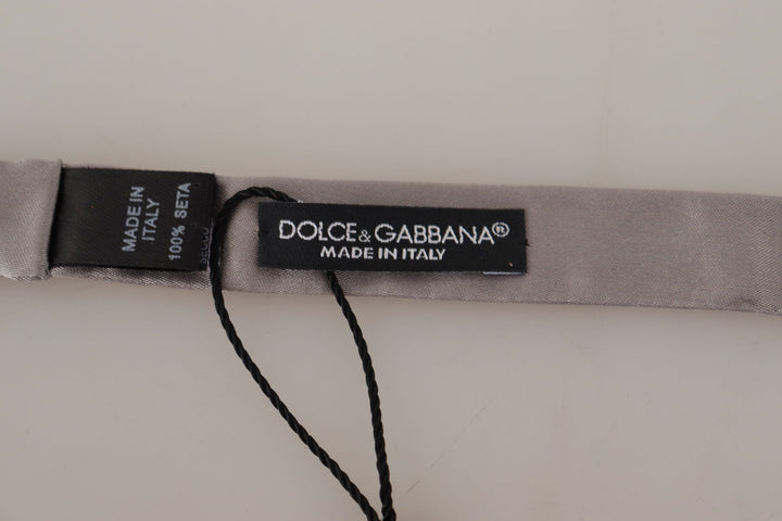 Elegant silver silk bow tie for the sophisticated evening