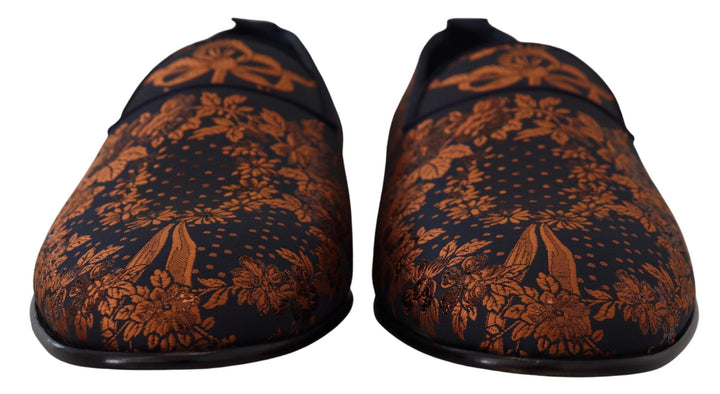 Elegant floral slippers