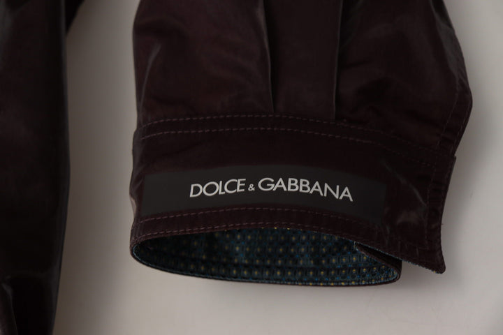 Elegant burgundy jacket with collar