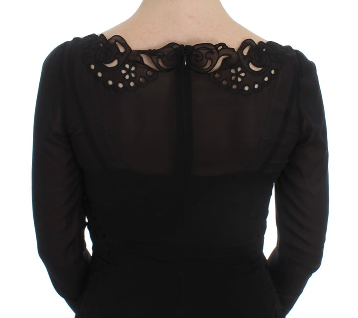 Elegant black sheath dress made of floral lace