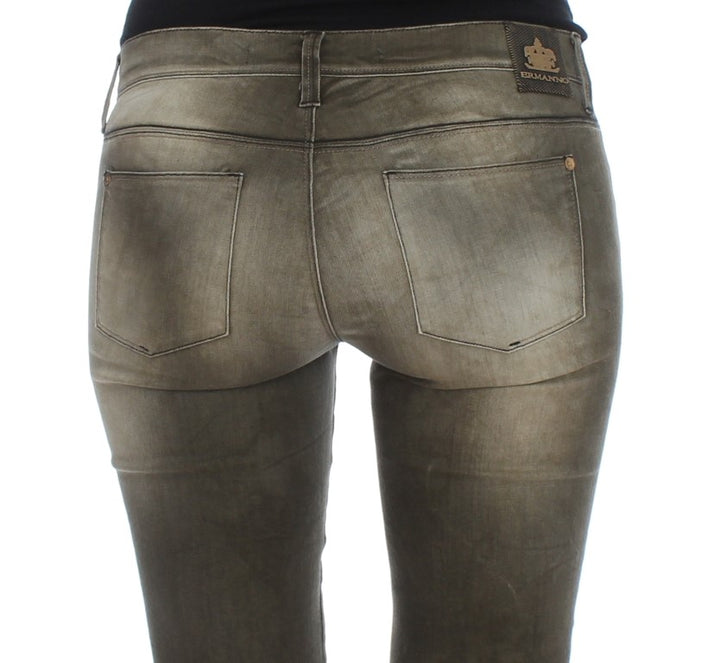 Slim Fit Jeans mit grauer Waschung aus Baumwollmischung