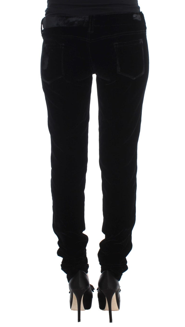 Schwarze Slim Fit-Hose aus Viskosemischung und Samt