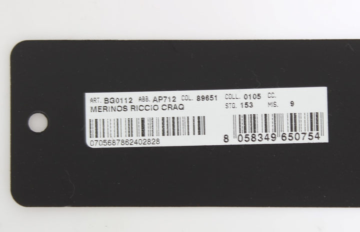 Elegant studded gloves made of grey wool