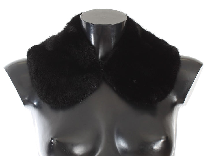 Elegant black mink fur shoulder scarf