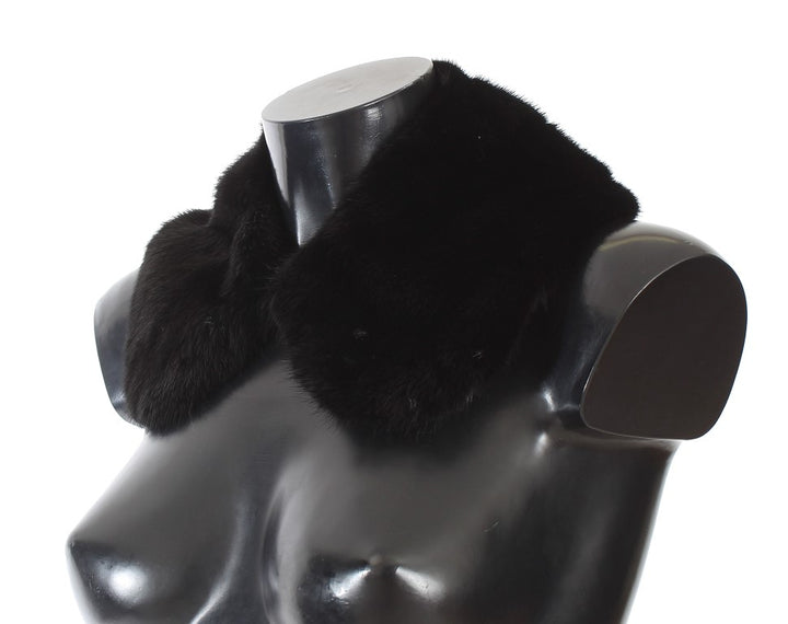 Elegant black mink fur shoulder scarf