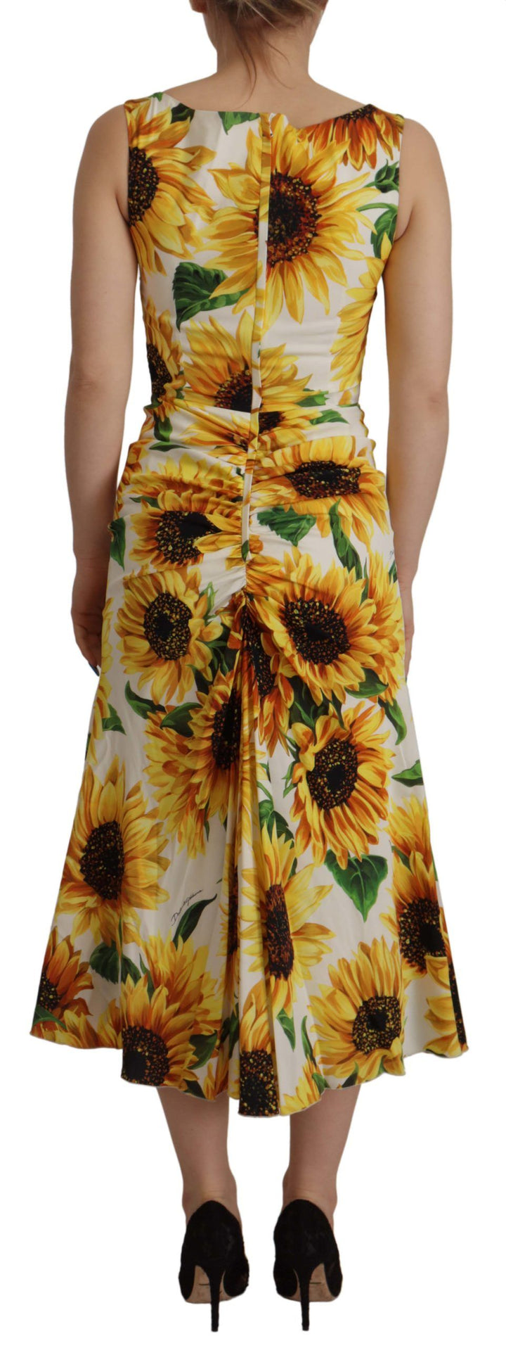 Elegant white midi dress with floral print