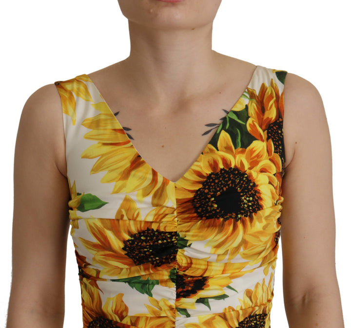 Elegant white midi dress with floral print
