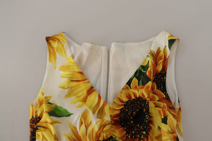 Elegant white midi dress with floral print