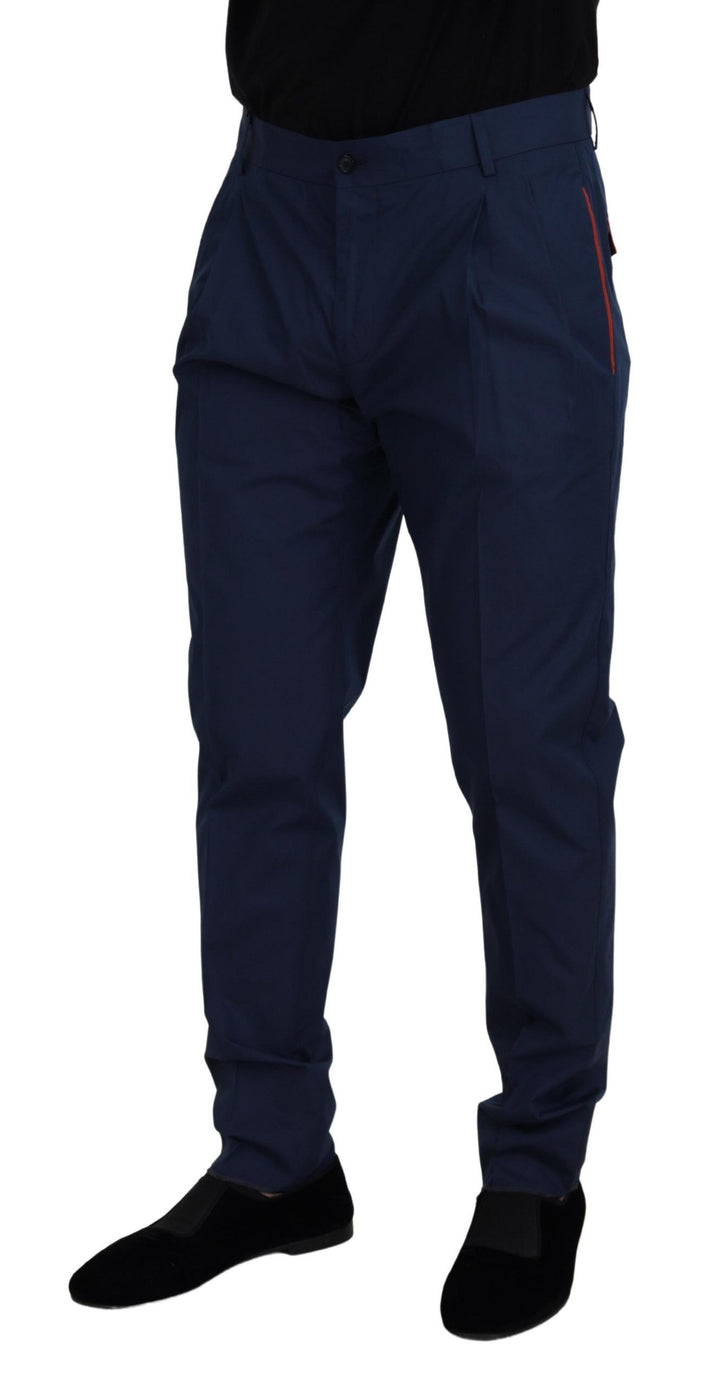Elegant slim fit chinos made from a blue silk blend